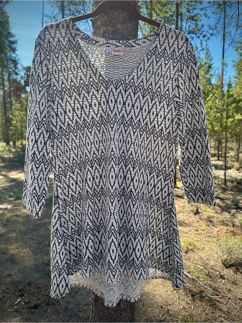 Tianello Steve Barraza Black/White Geometric Knit Jacquard Tunic Top Size M